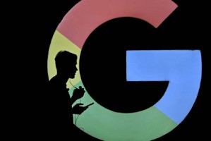 美股“七巨头”竞争白热化