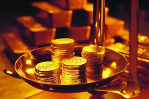 黄金价格短期波动受哪些因素主导？