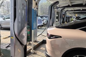 2025年新能源车险保费增长33.88％，理想MEGA新车保费过万